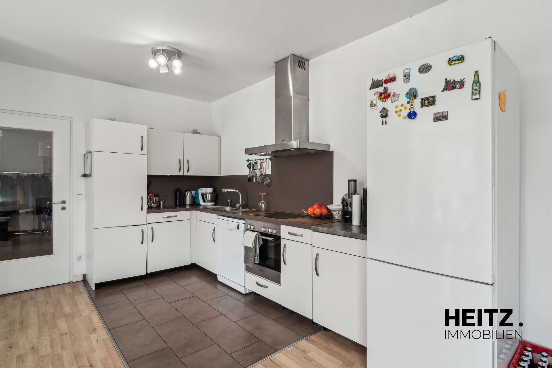 Helle 3-Zimmer-Wohnung mit Süd-West-Loggia im Europaviertel, Ansicht 5